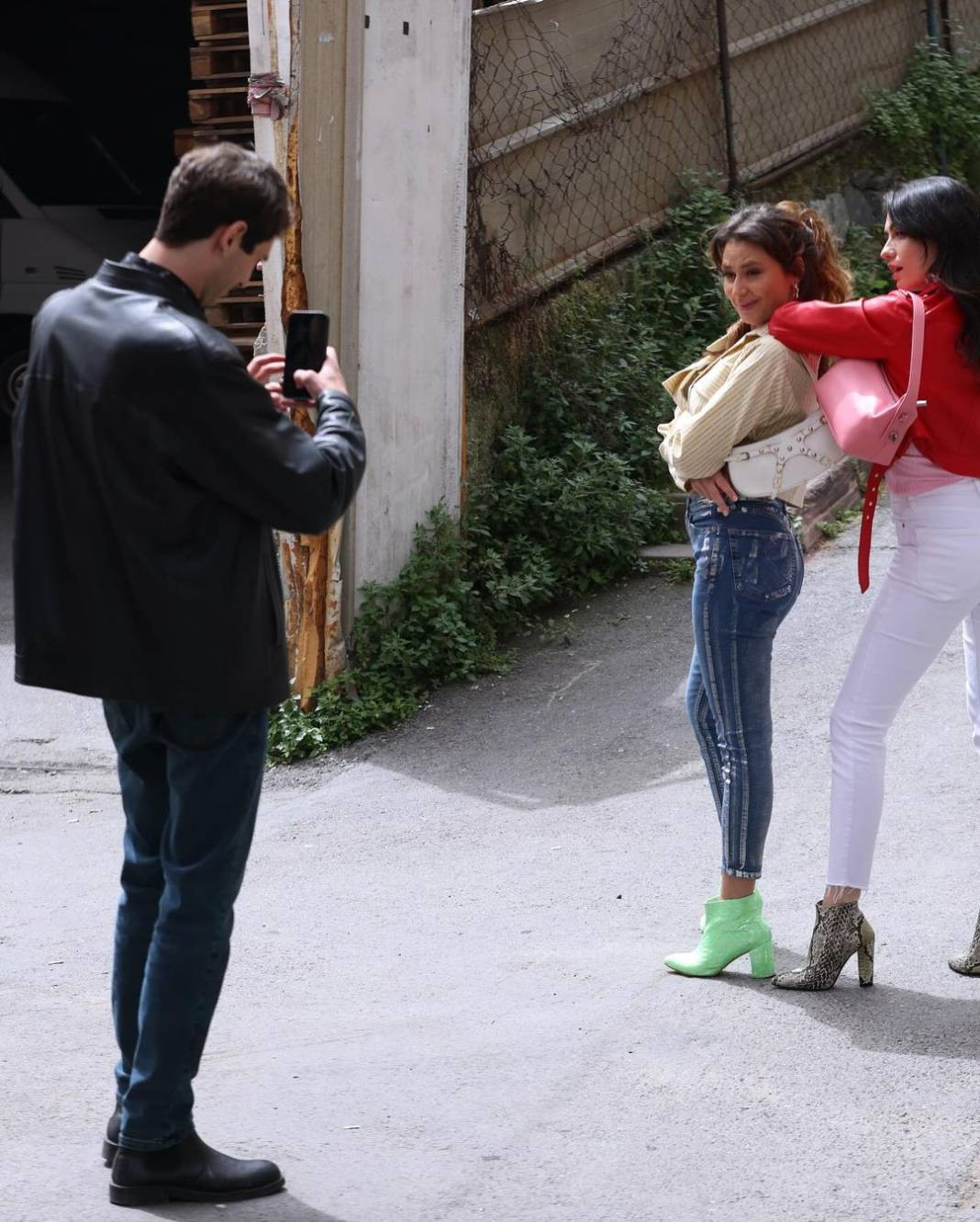 İnci Taneleri'nin Dilberi Hazar Ergüçlü'den sosyal medyayı sallayan pozlar - Resim: 7